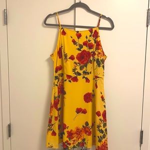 Lulus yellow mini floral dress in Size Large